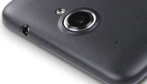 Lenovo-IdeaPhone-S939-002